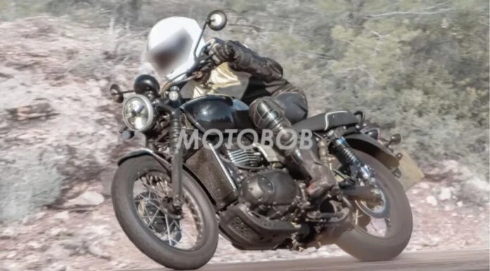  Triumph Bonneville 400 spy photos by  MotoBob