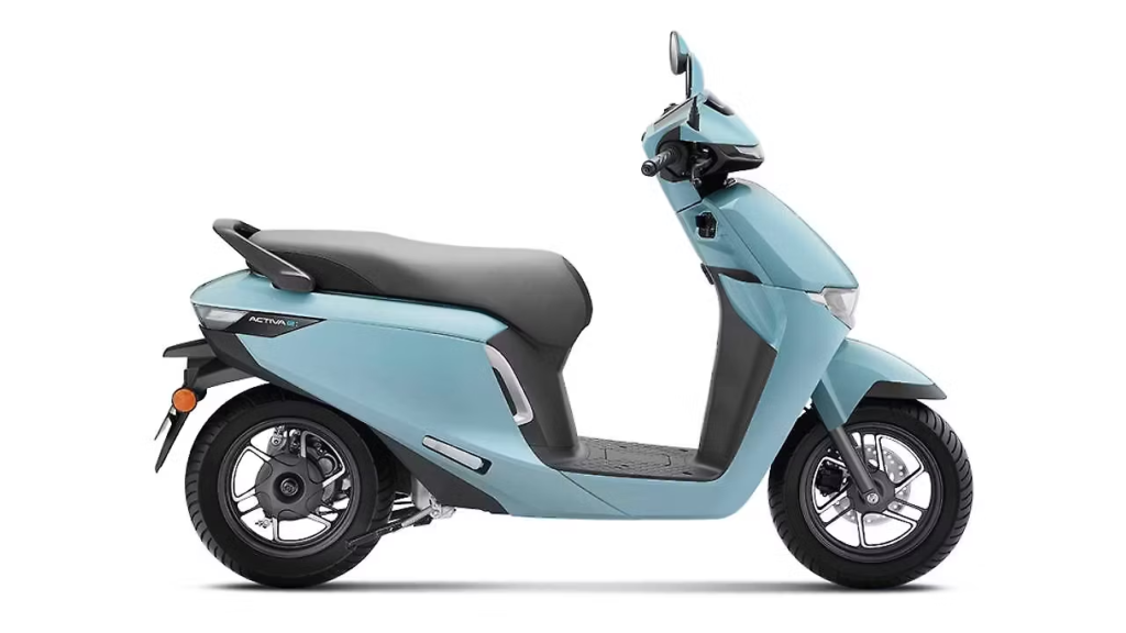 Honda Activa e electric scooter 2026 price Rs 1.17 lakh India 102 km range.